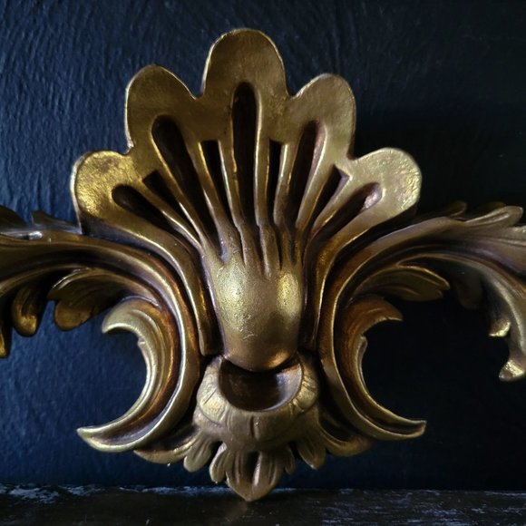 Vintage Reproduction Pediment Shell & Acanthus "Rachel's Shell" by House Parts - Picture 2 of 7